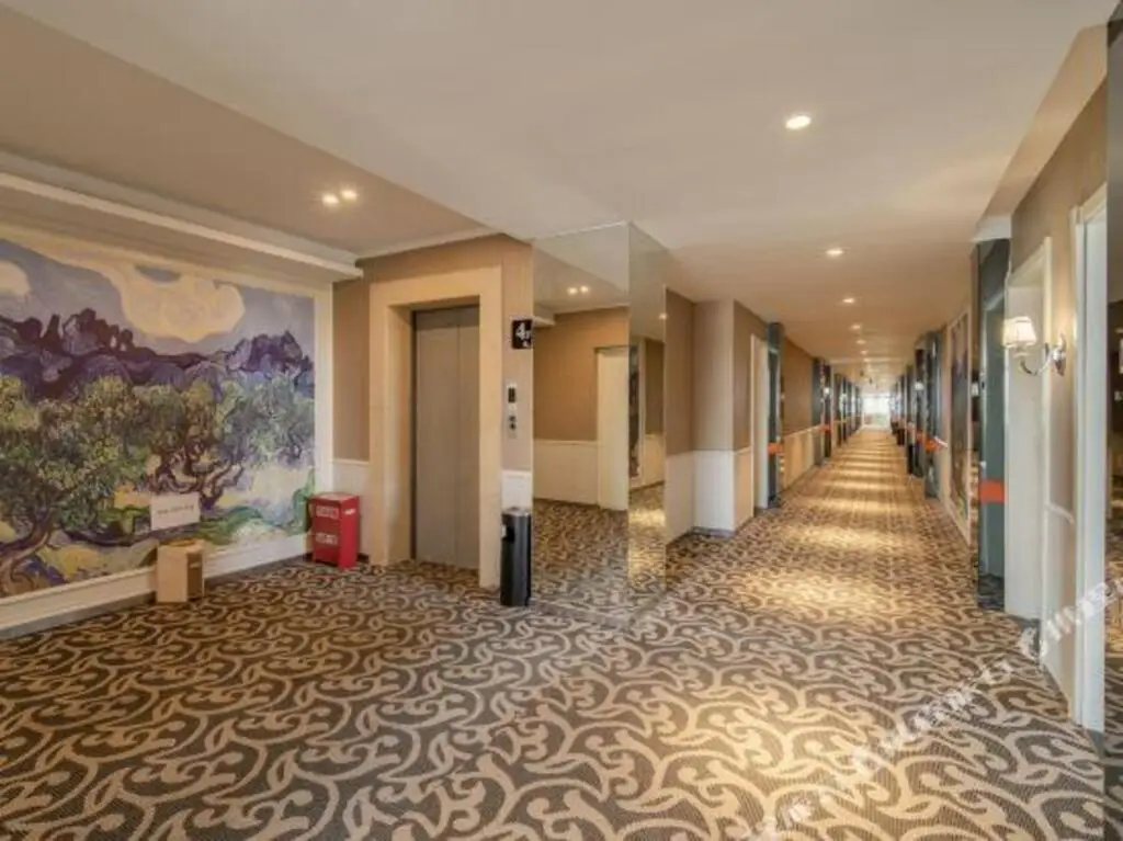 Olive Hotel — фото 1