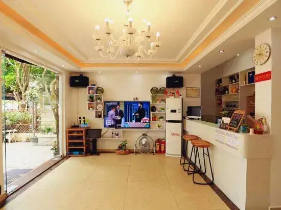 Шэньчжэнь: Linhai Xiaozhu Inn