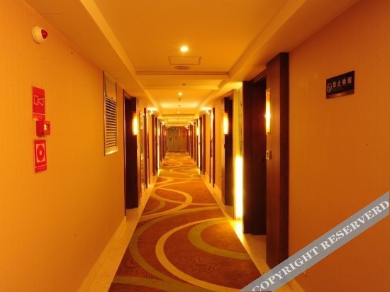 Куньмин: Yitai Hotel
