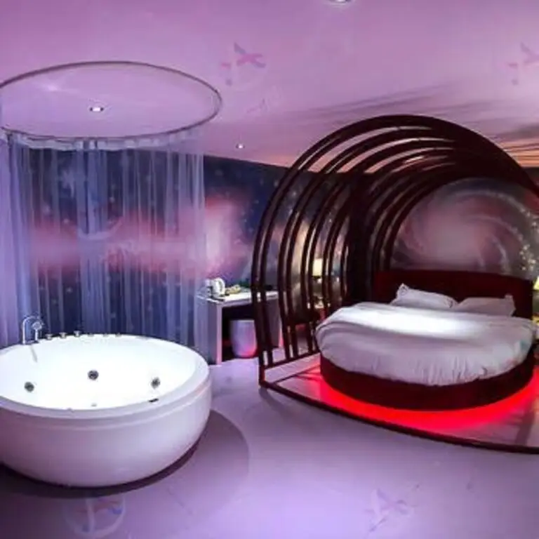 Циндао: New Aiyue Hotel (Qingdao Haichang Polar Ocean World)