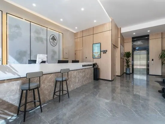 Вэйхай: GreenTree Inn Express Hotel (Weihai High-speed Railway Terminal Port Branch)