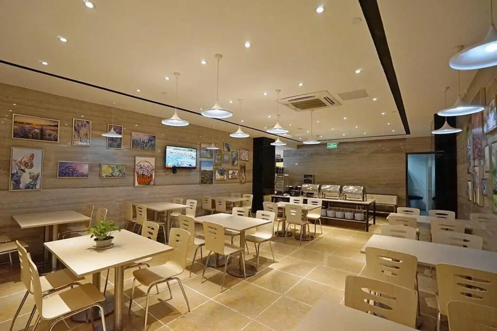 Цзинань: Lavande Hotels·Jinan Gongye Nan Road CBD Center