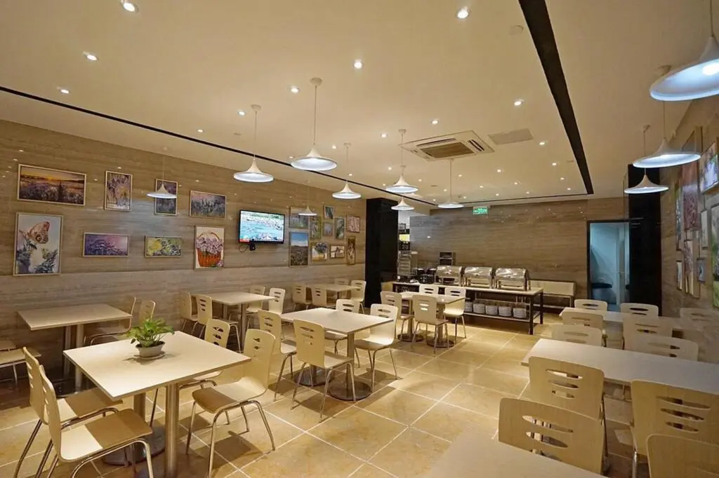 Цзинань: Lavande Hotels·Jinan Gongye Nan Road CBD Center