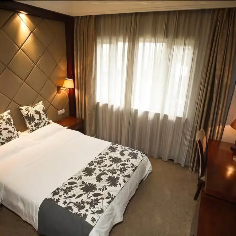 Нинбо: Qianshuiwan Weini'er Shui'an Hotel