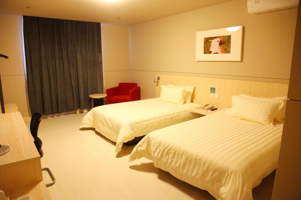 Линьи: Jinjiang Inn Linyi Fei County Lanse Gangwan