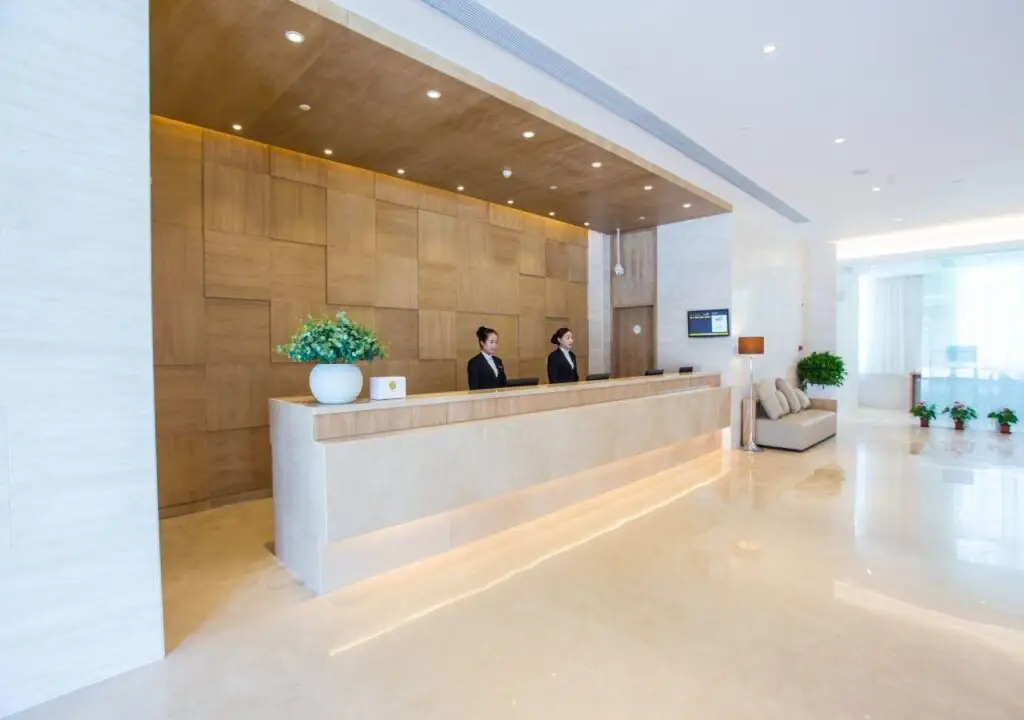 Шанхай: JI Hotel (Shanghai Jiangqiao National Exhibition Center Jiayi Road Subway Station)