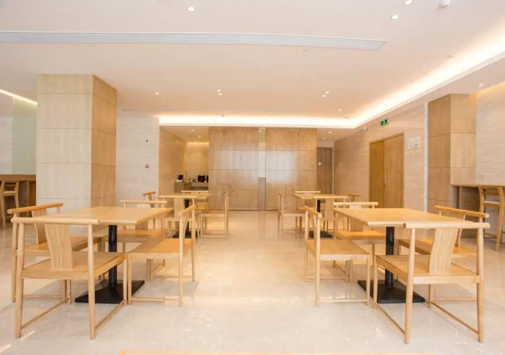Шанхай: JI Hotel (Shanghai Jiangqiao National Exhibition Center Jiayi Road Subway Station)