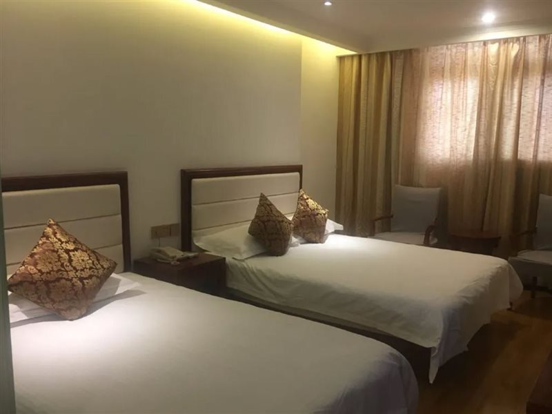 Сюйчжоу: Fengyuan Business Hotel