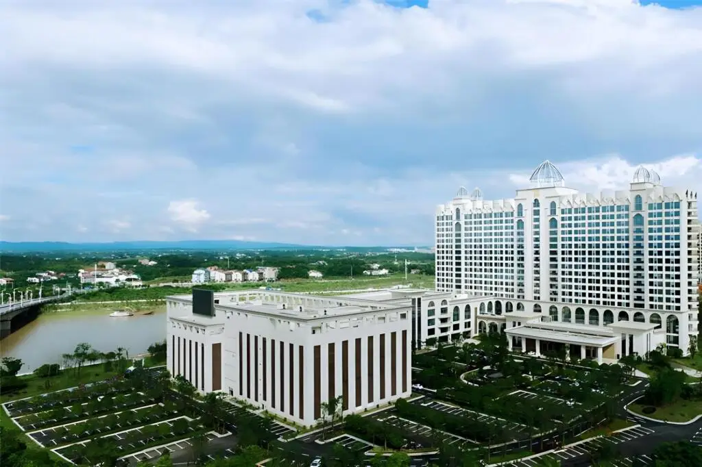 Хэнъян: Laibor international hotel