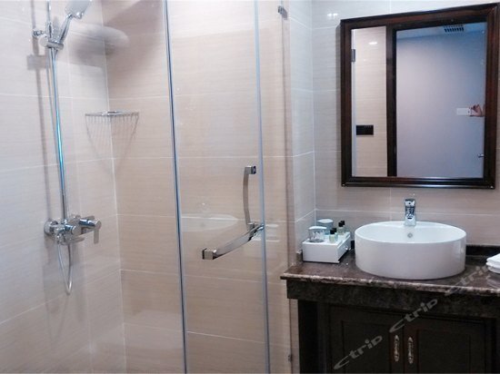 Ухань: Rui'an Yinglun Hotel (Wuhan Chuhe Hanjie)