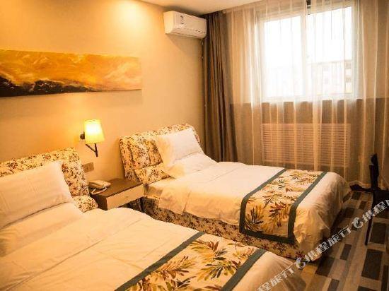 Баодин: Tiantian Express Hotel