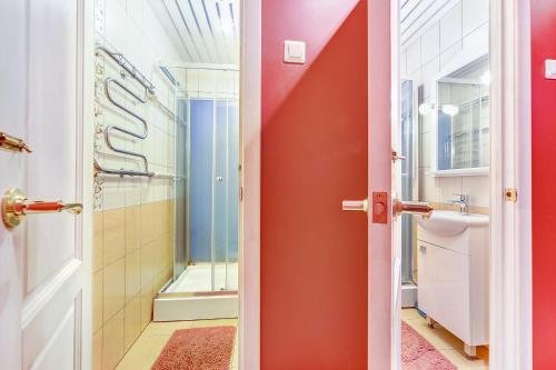 Санкт-Петербург: U Esenina Mini-Hotel