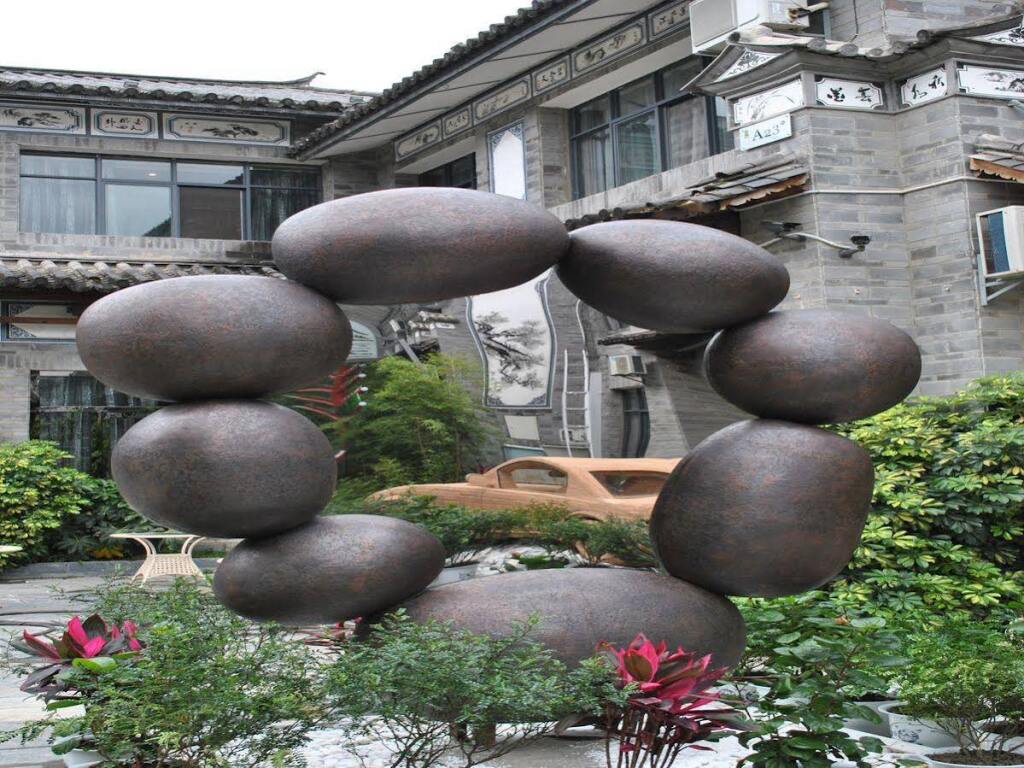Дали: Dali N Hotel