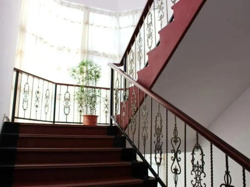 Наньтун: Yuzhou Business Hotel