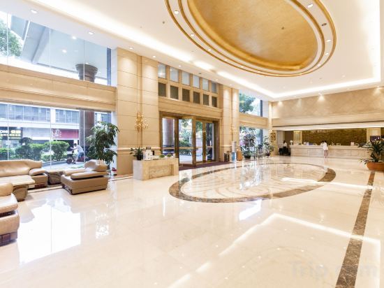 Дунгуань: Vienna International Hotel (Dongguan Changping Tian'ehu Road)
