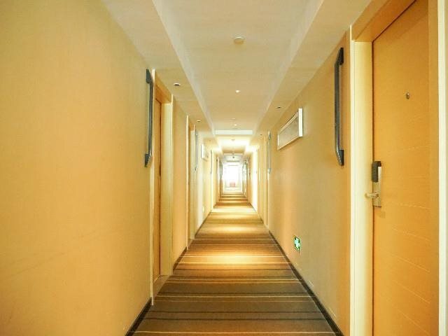 Шэньчжэнь: City Comfort Inn Shenzhen Airport North