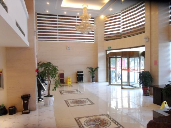Личуань: Wande Hotel (Lichuan Central Passenger Transport Terminal Tenglongdong Branch)