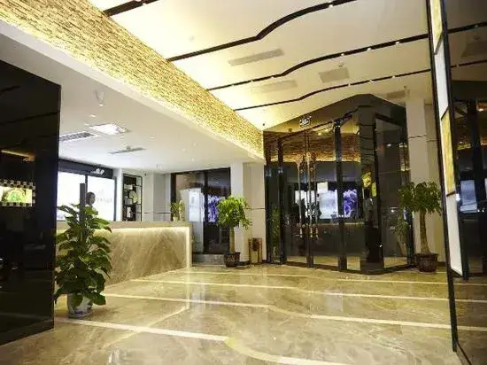 Харбин: Lavande Hotel Harbin West Railway Station Wanda Plaza