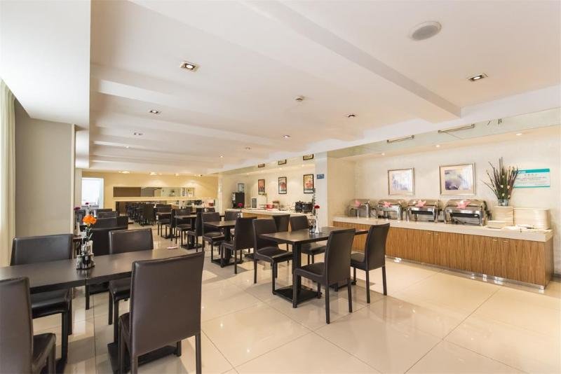 Хэфэй: Metropolo Jinjiang Hotels Hefei  Government Affairs Center and Swan Lake Wanda Plaza