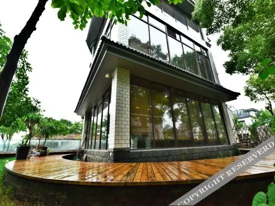 Шанхай: South Lake Retreat Holiday Courtyard