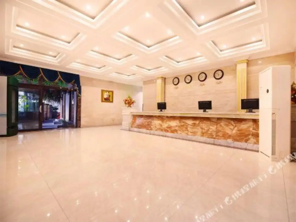 Чунцин: Xige Hotel (Shapingba High-Speed Railway Station)