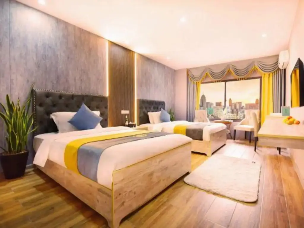 Чунцин: Xige Hotel (Shapingba High-Speed Railway Station)
