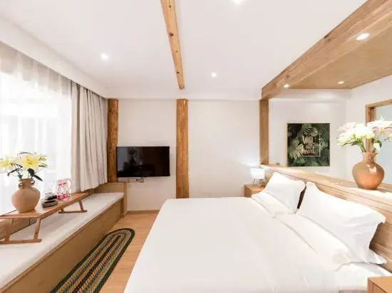 Лицзян: Heart pleasure Yaji Rizhao Jinshan Snow Mountain Scenic Inn (Shuhe Ancient Town Branch)