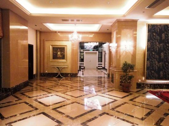 Lijing Hotel (Qilou city three general store) — фото 1