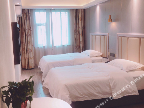 Чанша: 365 Chain Business Hotel Changsha Qutang