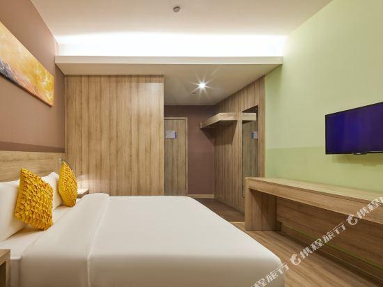 Сиань: Jialili Chain Hotel Xi'an Lvdi Bike Convention and Exhibition Center 2nd Shop