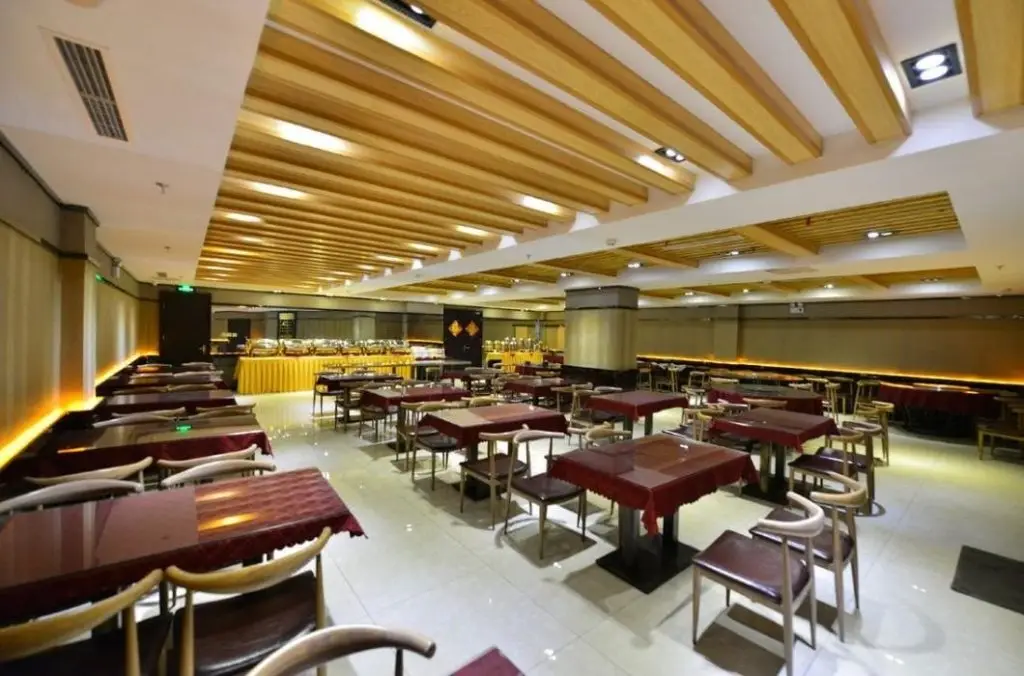 Пекин: Jinshi Building Hotel