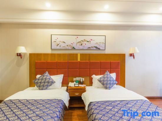 Цзилинь: Liyade Hotel