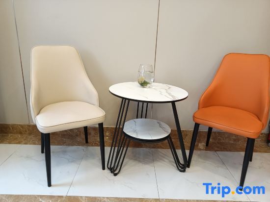 Шанхай: Homeinn Pebble Hotel (Shanghai Hongqiao Railway Station Hongqiao Airport)