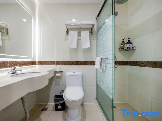 Шанхай: GreenTree Inn Express Hotel (Shanghai Songjiang Sports Center Subway Station)