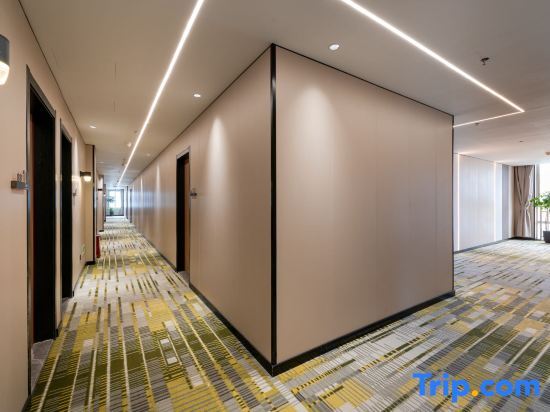 Шанхай: GreenTree Inn Express Hotel (Shanghai Songjiang Sports Center Subway Station)