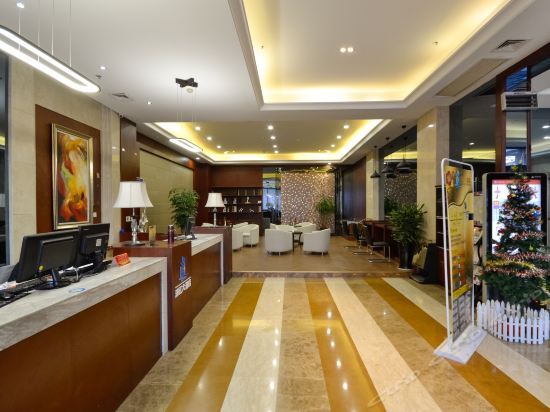 Тайчжоу: Taizhou Songgu Yunshang Hotel (Huangyan District Government Wuyue Plaza)