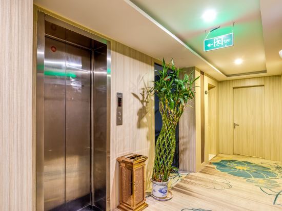 Сиань: Tianduo Hotel (Xi'an Zhangba North Road Metro Station)