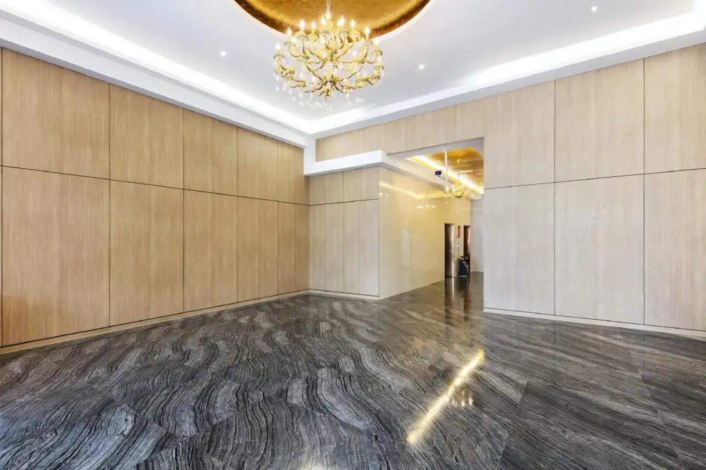 Ханчжоу: HanTing Premium Hotel (Hangzhou Linping Intime City Subway Station)
