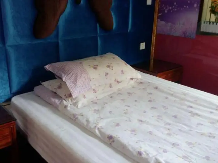 Шанхай: Qilong Hotel