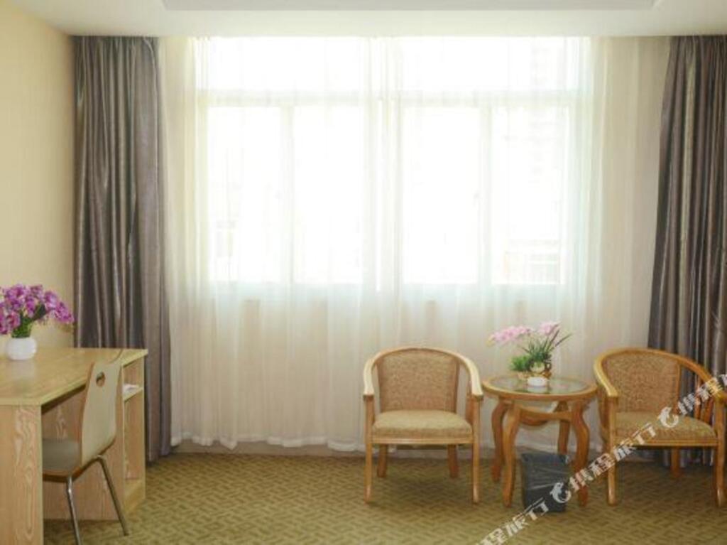 Цюаньчжоу: Binhai Yiliu Liu Hotel (Shishi Station Jingsheng Road Store)