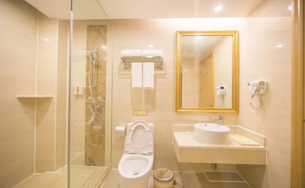 Гуанчжоу: Vienna Hotel Guangzhou Panyu Changlong Jinjiang Avenue