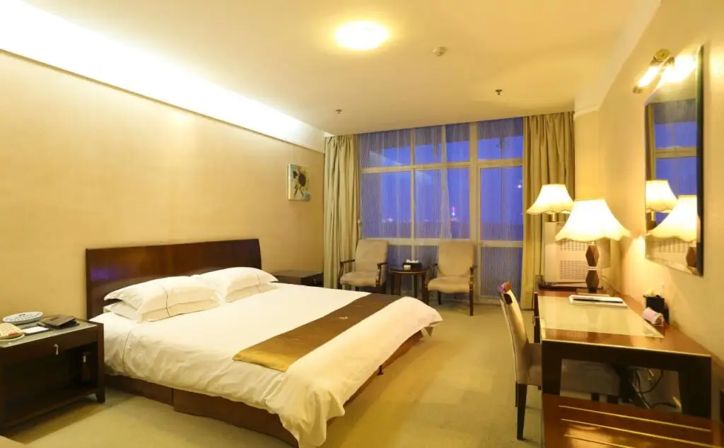 Жичжао: Shandong Sailing International Hotel