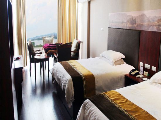 Фучжоу: Yijing Business Hotel
