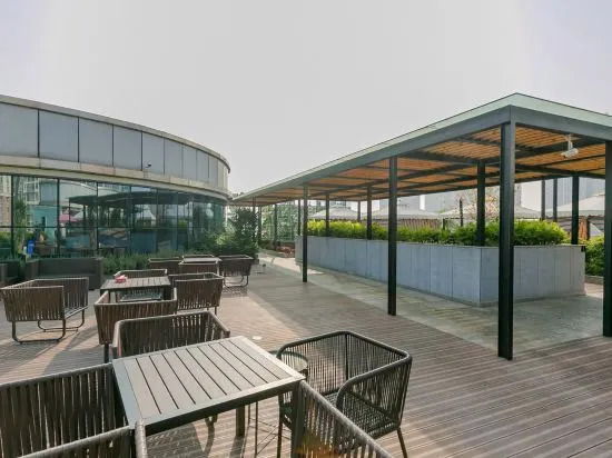 Чэнду: Lax Hotel (Jintang Jinsha Park)