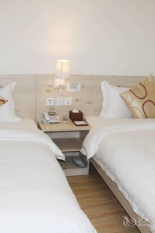 Шэньчжэнь: Shenzhen Port Yi Boutique Hotel