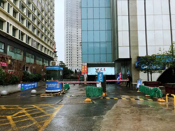 Ухань: Hanting Hotel Wuhan Wangjiawan Metro Station