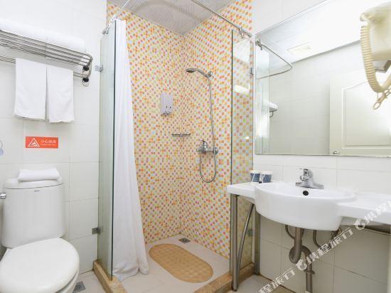 Шанхай: Home Inn (Shanghai New International Expo Center Yuqiao Metro Station)