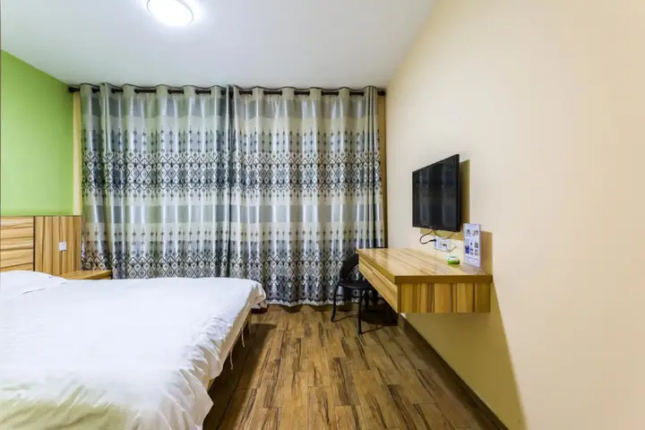 Шанхай: Wassim Hotel (Shanghai Kangqiao Xiuyan Road Subway Station)