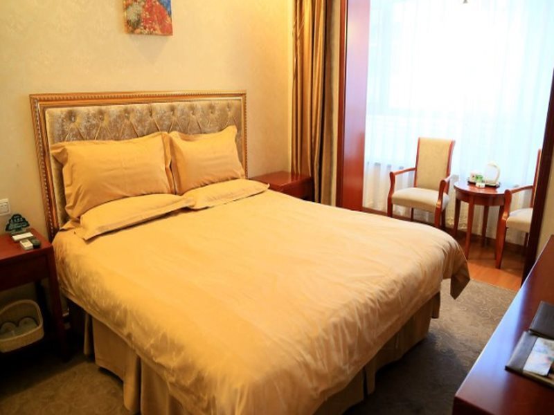 Циндао: Greentree Inn Shandong Qingdao Jiaozhou New Airport Lige Village Express Hotel