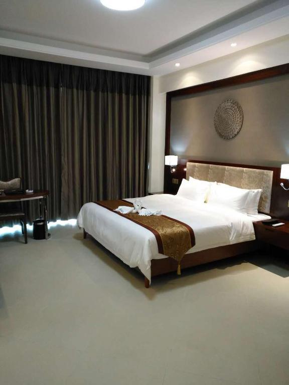 Цюнхай: Hongda Hotel